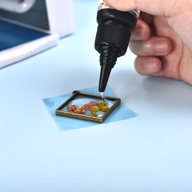 Adesivo in resina UV ad asciug - Liquid Uv Glue Kit recensione e prezzo